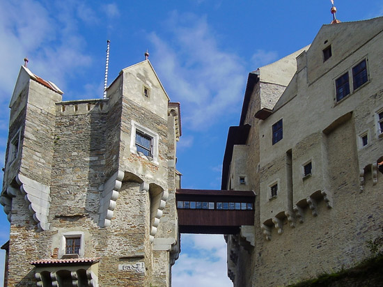 Burg Pernstejn